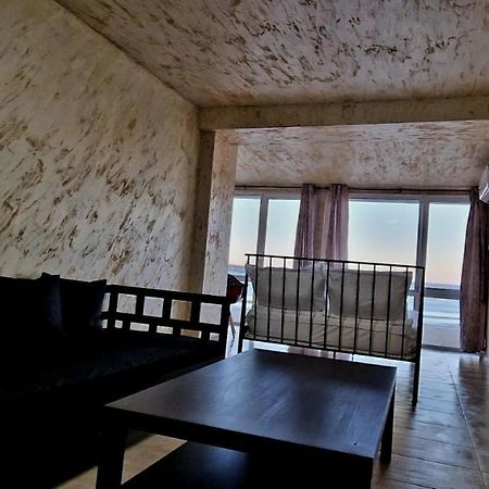 Lazy Lounge Apartments Мангалия Экстерьер фото